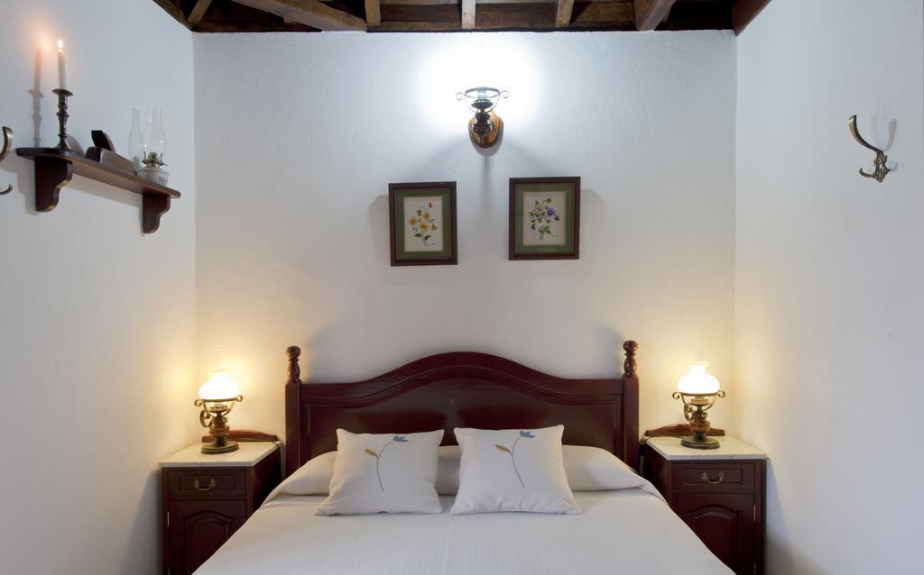 Casa Rural Tio Pedro Mazo Стая снимка